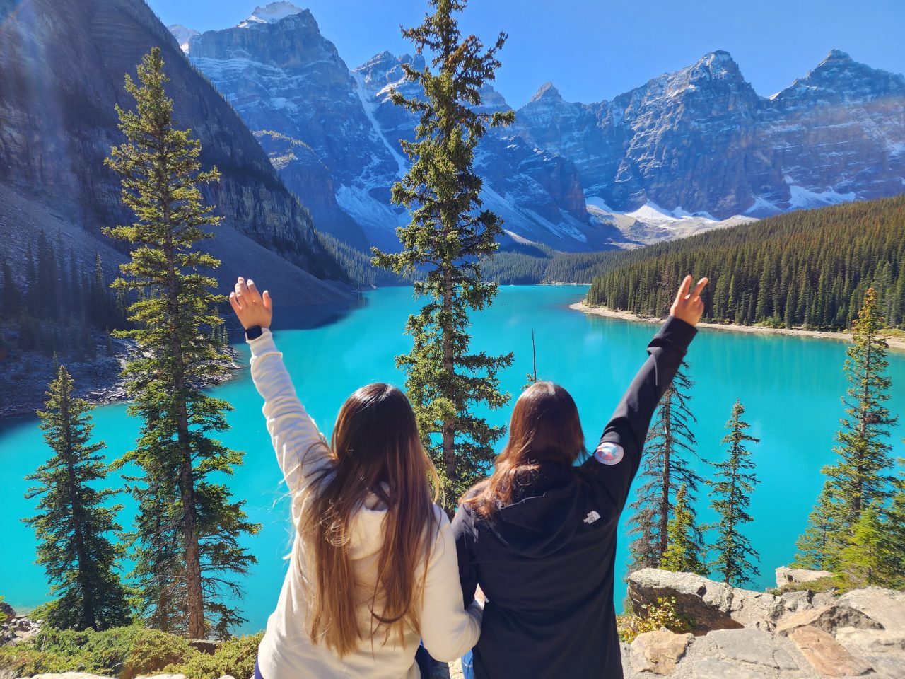 Banff Tour from Toronto Affordable 4 Days Travel Package